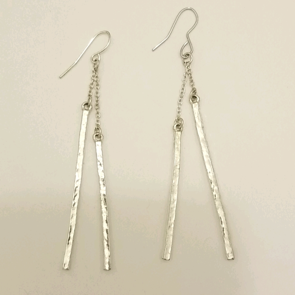 Silver dangly earrings (Nunchukus) 🤣